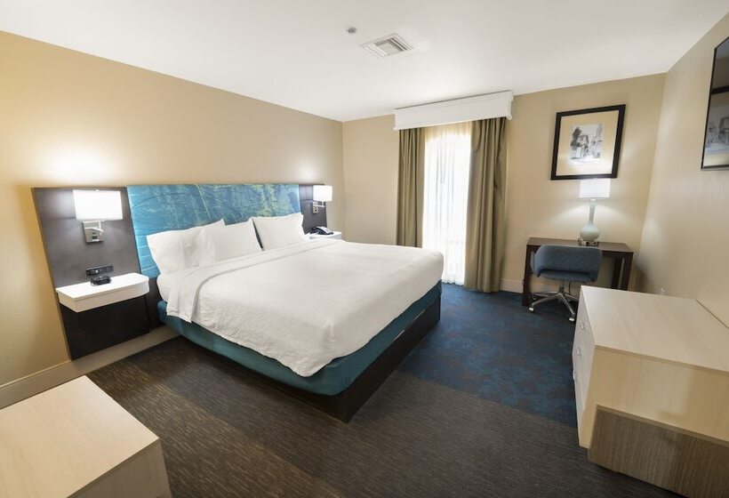 Отель Hampton Inn St. Augustine Us1 North