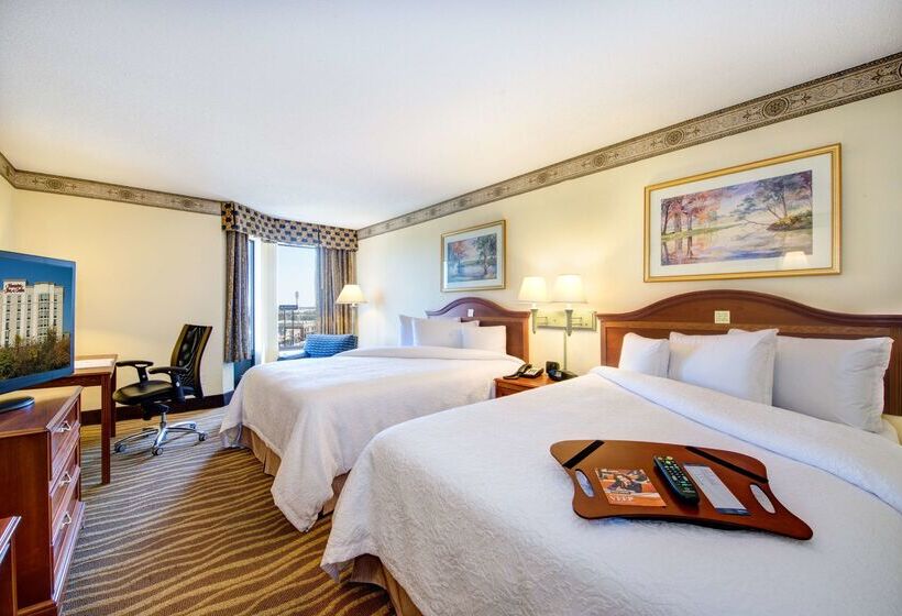 בית מלון כפרי Hampton Inn & Suites Atlanta Airport North I85