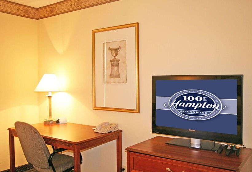 בית מלון כפרי Hampton Inn & Suites Atlanta Airport North I85