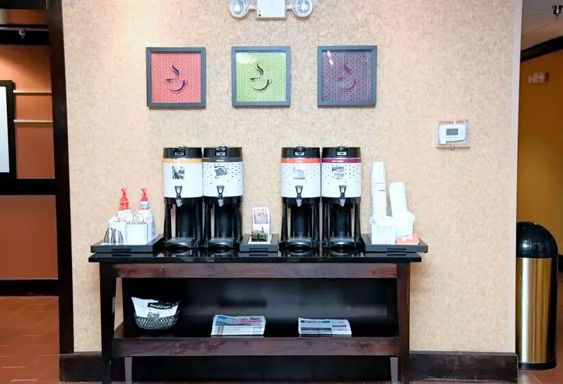 酒店 Hampton Inn & Suites Birminghampelham