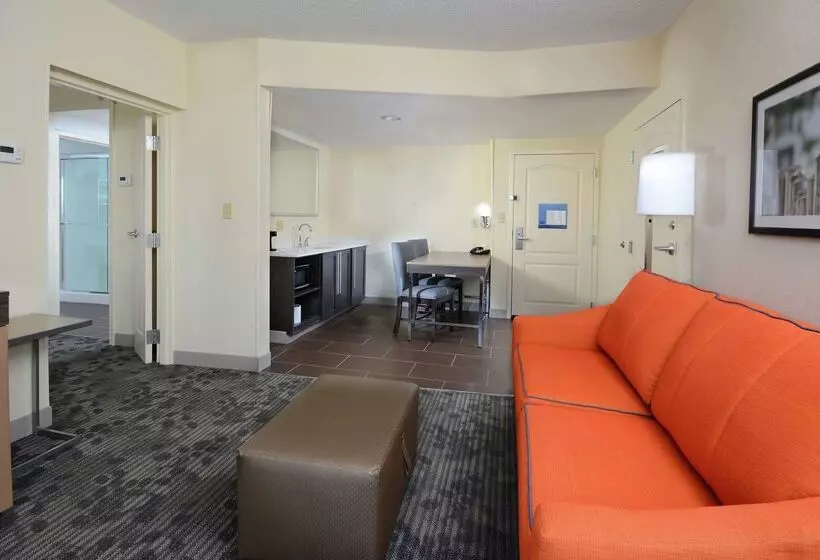 Отель Hampton Inn & Suites Greenville/spartanburg I 85, Sc