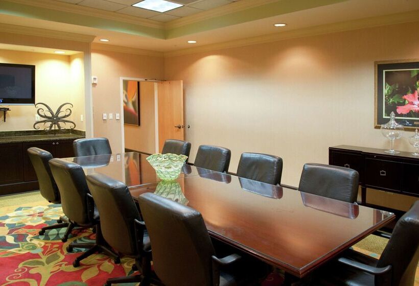 فندق Hampton Inn & Suites St. Petersburg/downtown