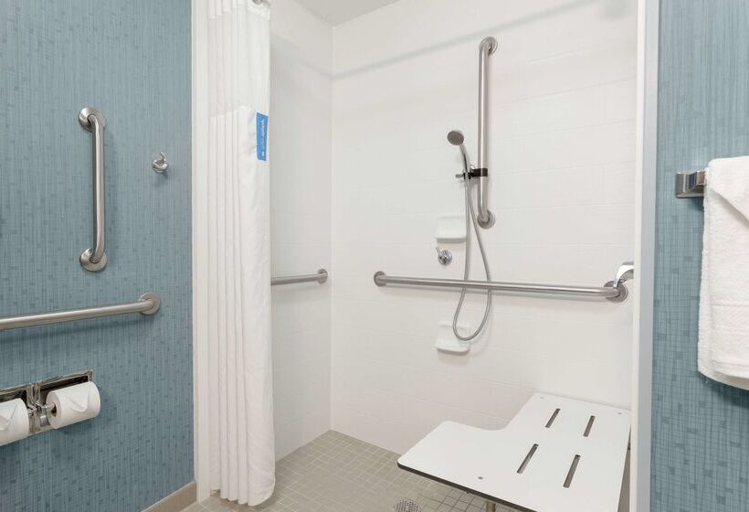 فندق Hampton Inn & Suites St. Petersburg/downtown