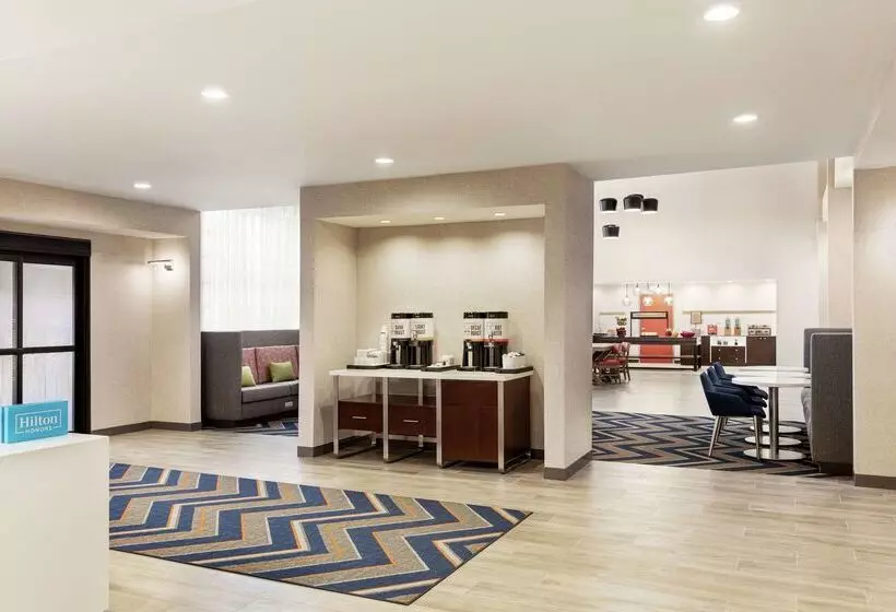 酒店 Hampton Inn & Suites Valparaiso