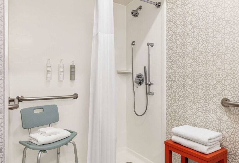 ホテル Hampton Inn & Suites Valparaiso