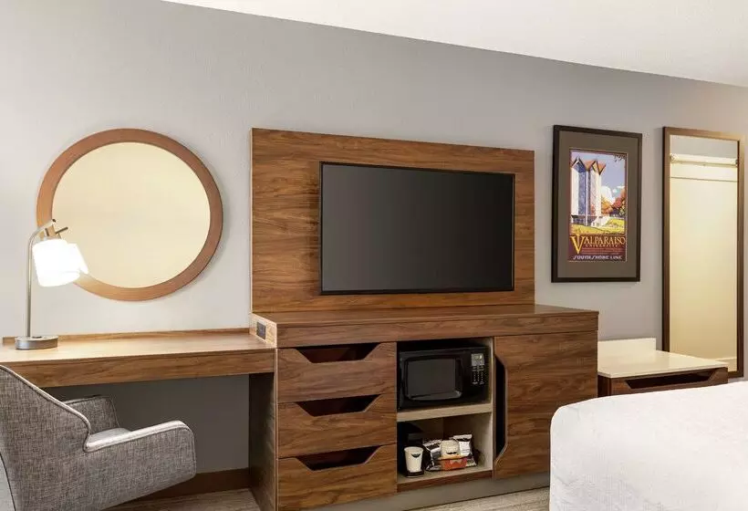 酒店 Hampton Inn & Suites Valparaiso