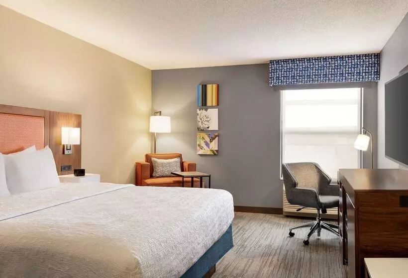 酒店 Hampton Inn & Suites Valparaiso