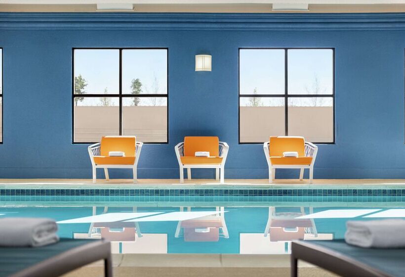 ホテル Hampton Inn & Suites Valparaiso