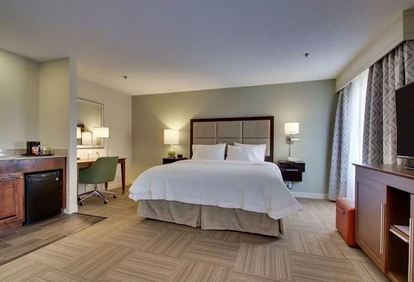 Отель Hampton Inn Warner Robins