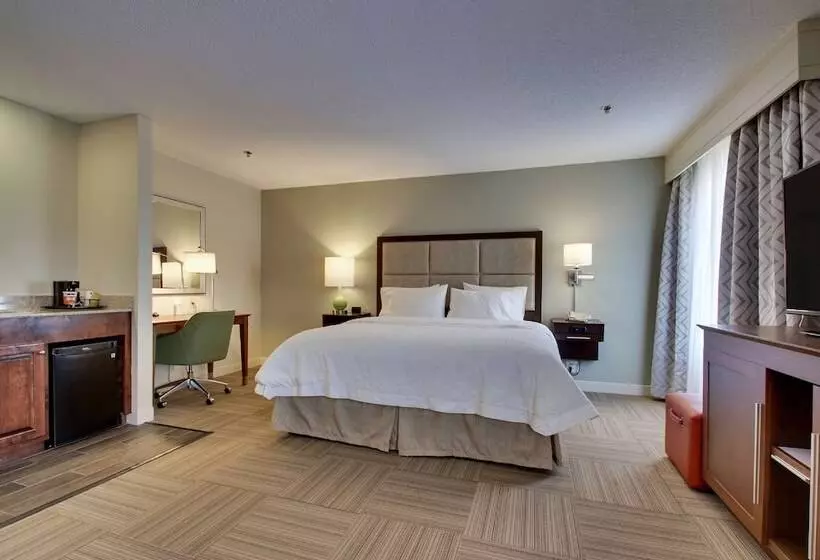 Отель Hampton Inn Warner Robins