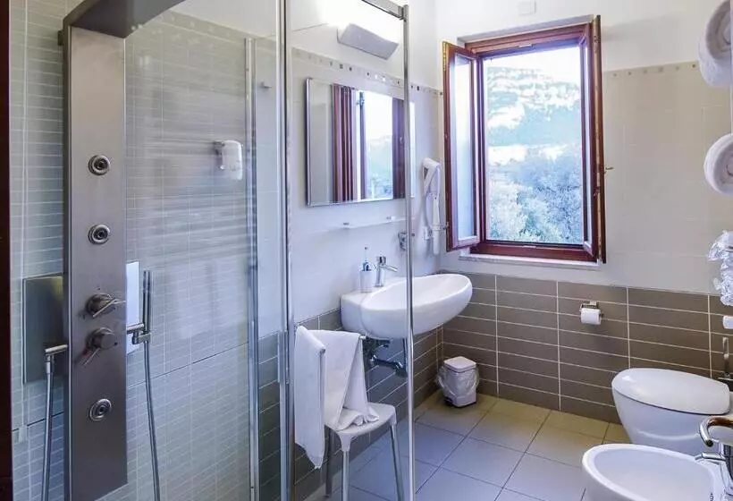 ホテル Il Querceto