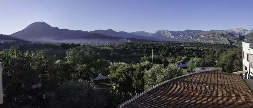 ホテル Il Querceto