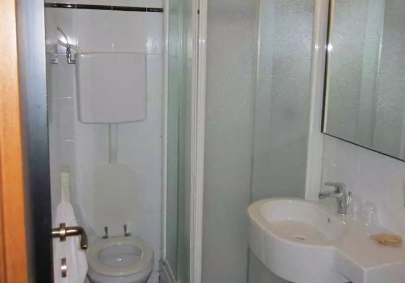 Brooklyn   Ex Hotel Lombardi