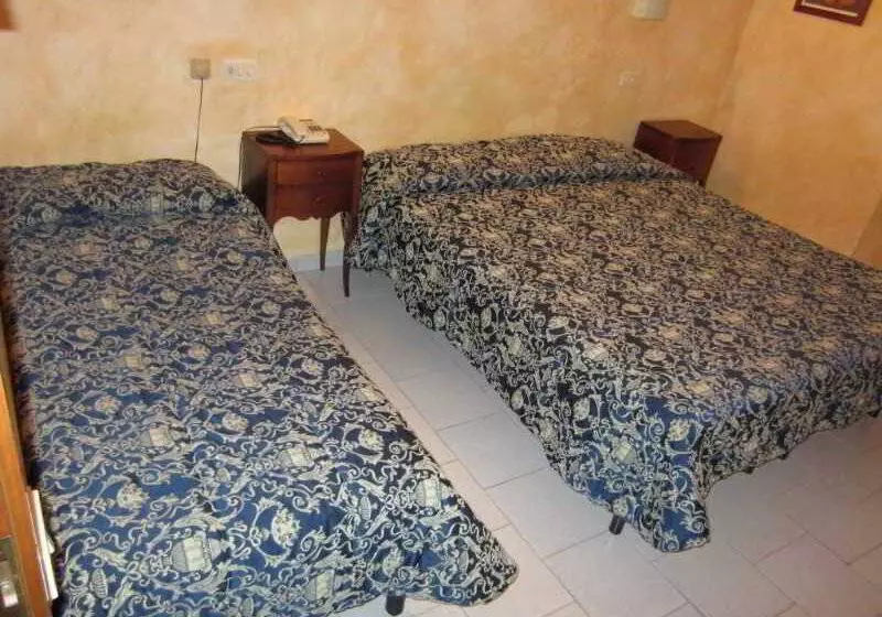 Brooklyn   Ex Hotel Lombardi