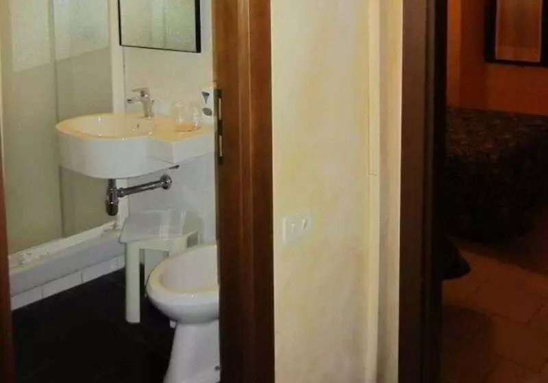 Brooklyn   Ex Hotel Lombardi