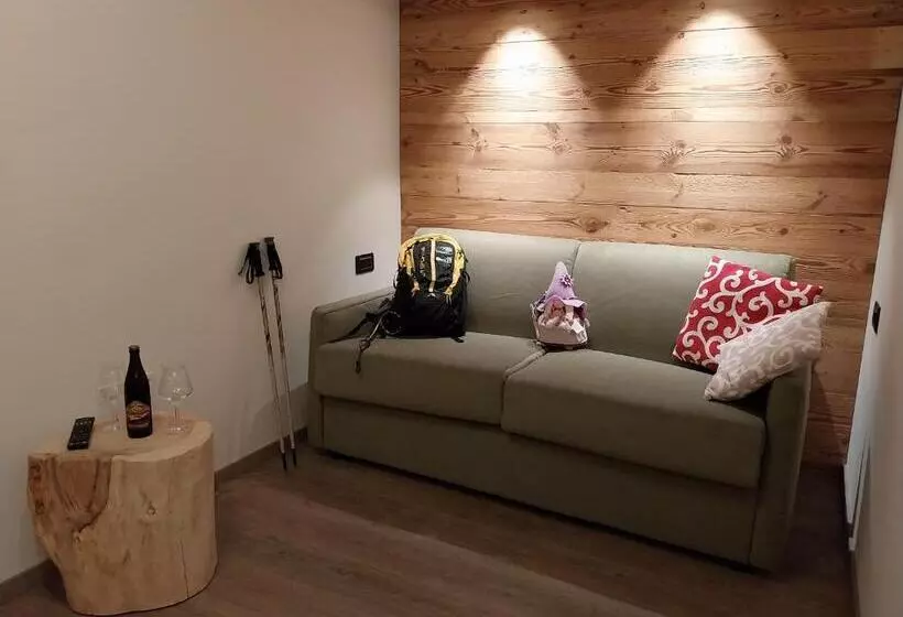 فندق Ortles Dolomiti Walking & Spa