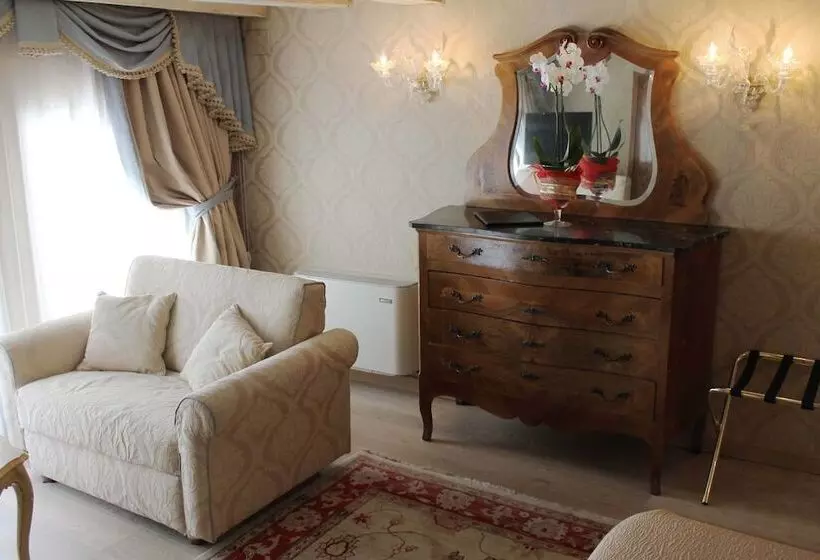 هتل Palazzo Abadessa