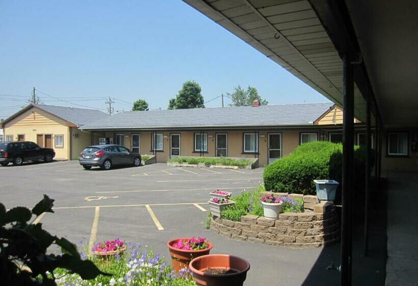 Glen Motel  Utica