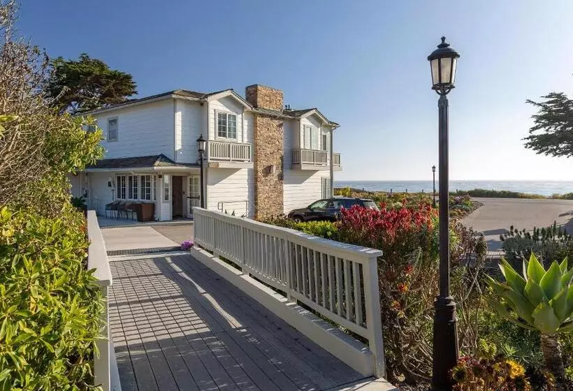 酒店 Pelican Inn & Suites