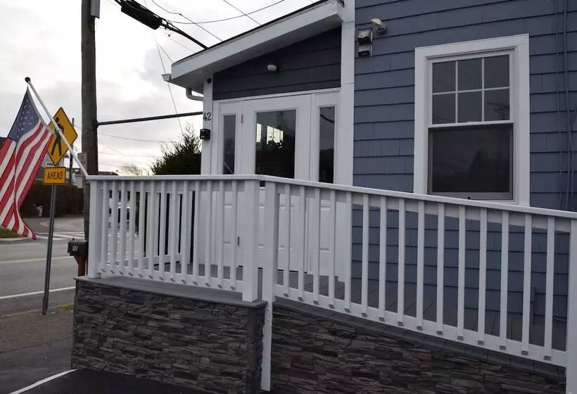 Szálloda Rhea's Inn By The Sea