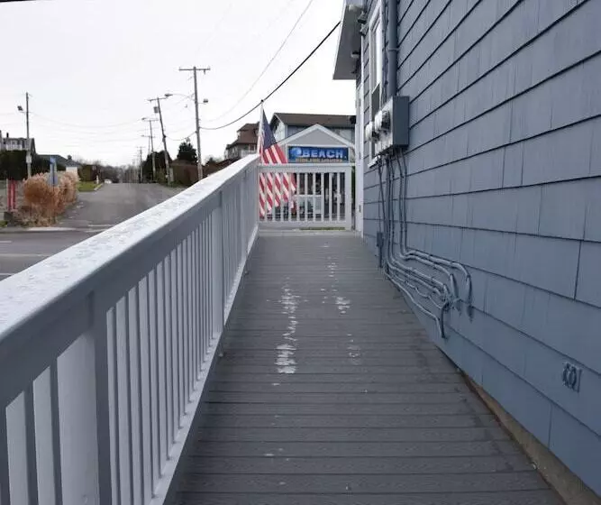 Szálloda Rhea's Inn By The Sea