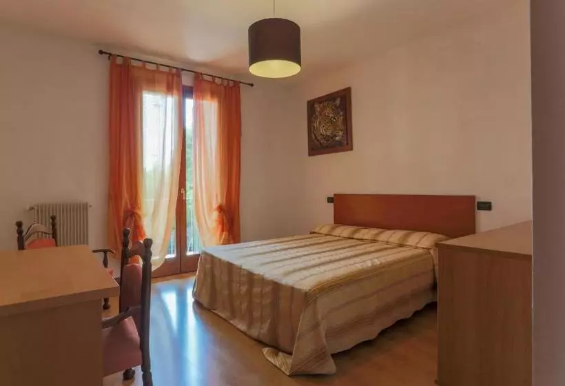 ホテル Al Gabbiano