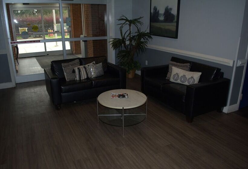 בית מלון כפרי Extended Stay