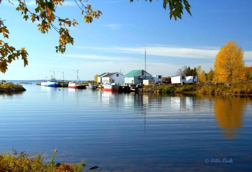 فندق على الطريق Lakeview Inn