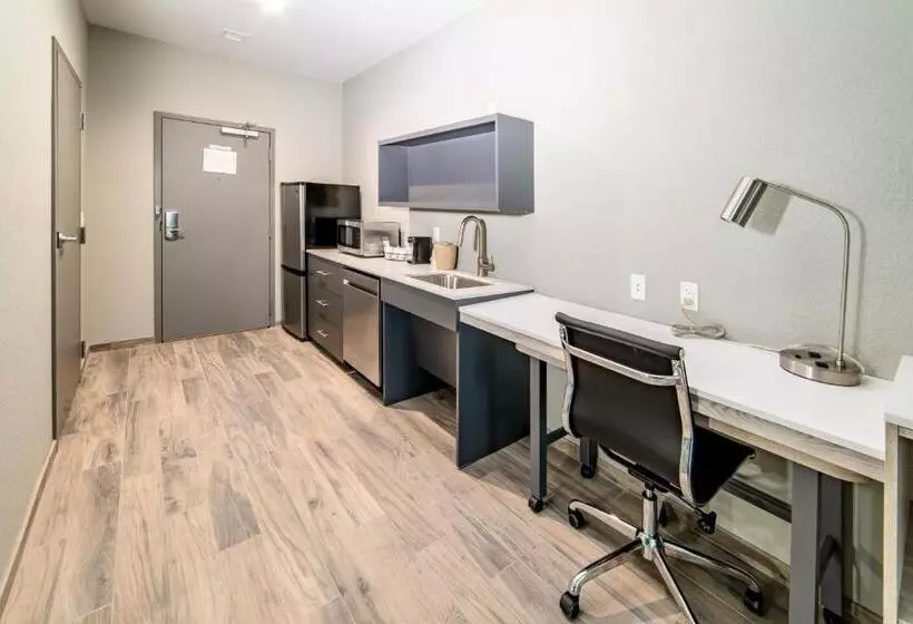 Everglades Adventures Hotel Suites By Ivey House