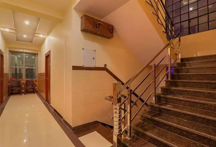 هتل Fabexpress Shree Galaxy