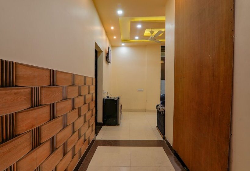 هتل Fabexpress Shree Galaxy