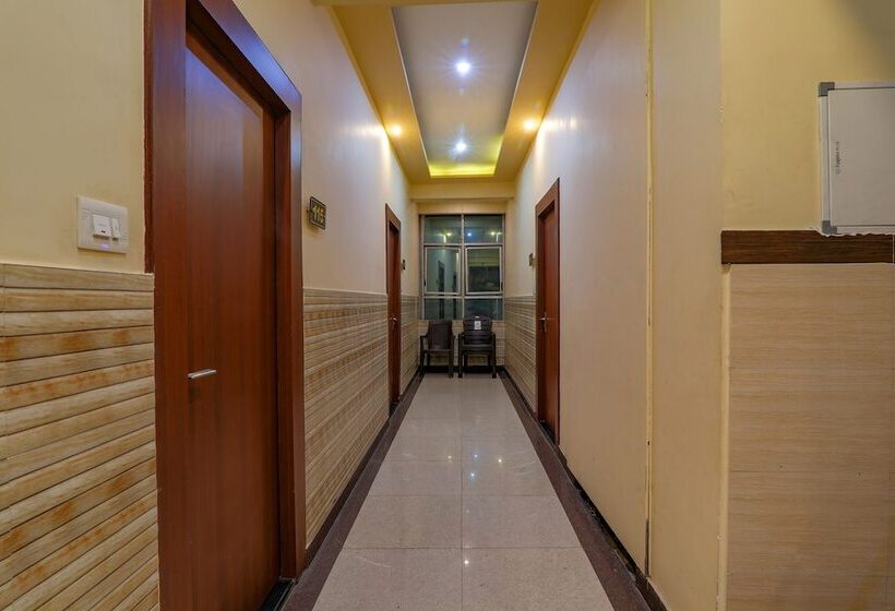 هتل Fabexpress Shree Galaxy