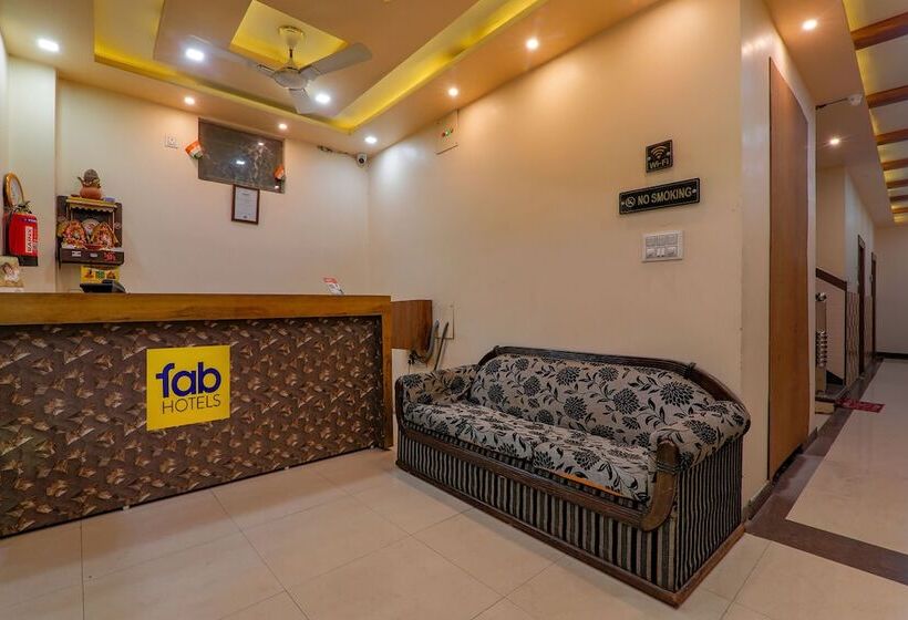 هتل Fabexpress Shree Galaxy