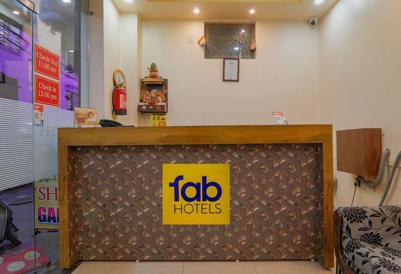 هتل Fabexpress Shree Galaxy