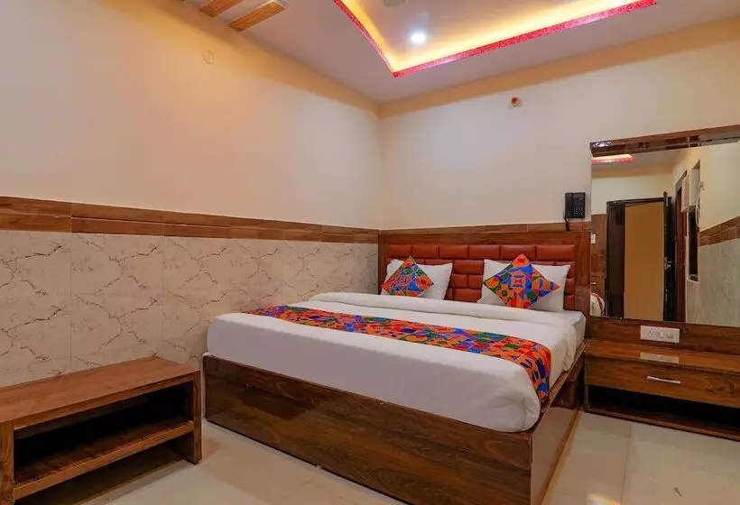 هتل Fabexpress Shree Galaxy