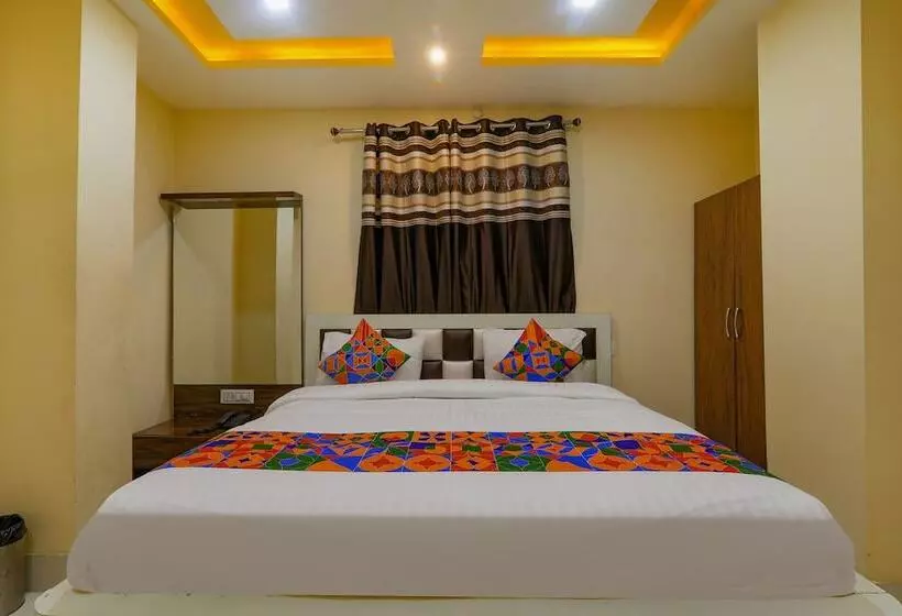 هتل Fabexpress Shree Galaxy