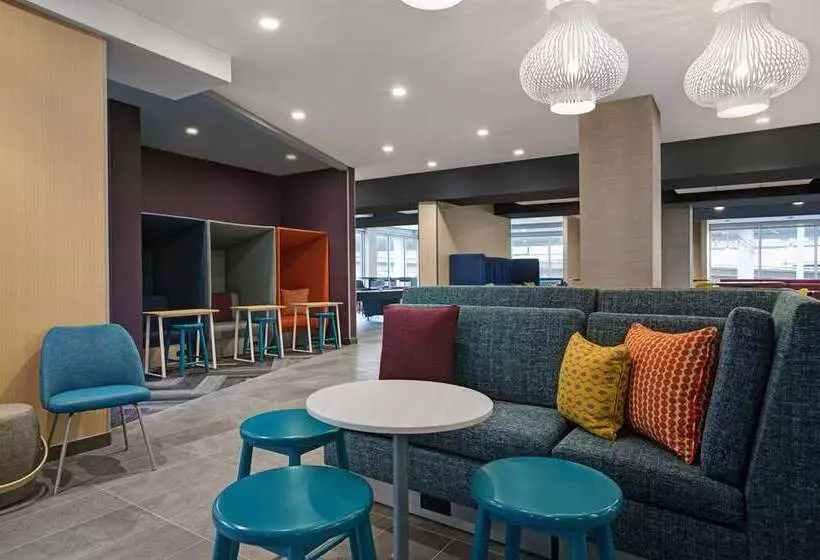 ホテル Tru By Hilton Milwaukee Downtown, Wi