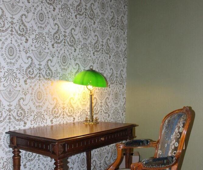 مبيت وإفطار Ferme Château De Cordey & Spa