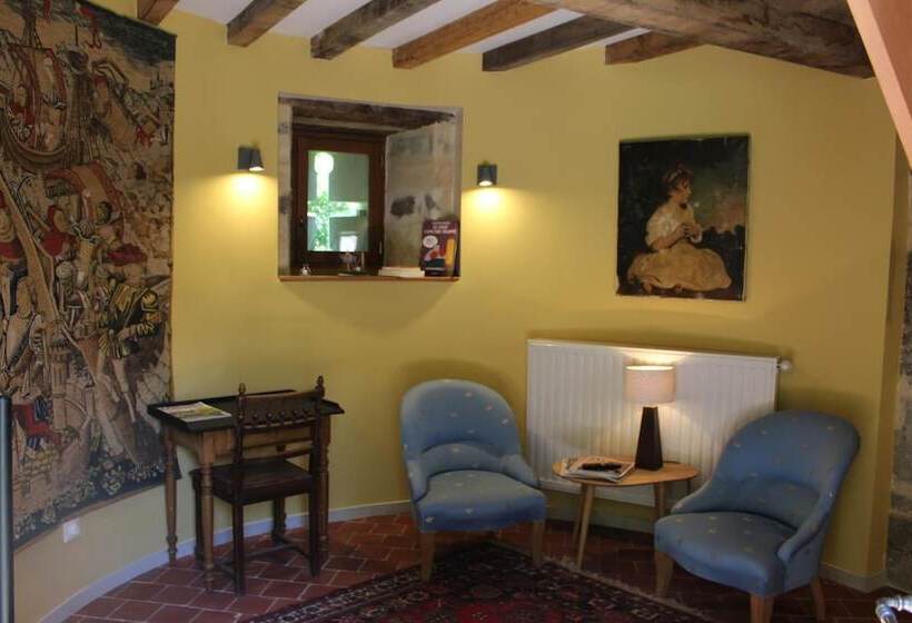 مبيت وإفطار Ferme Château De Cordey & Spa