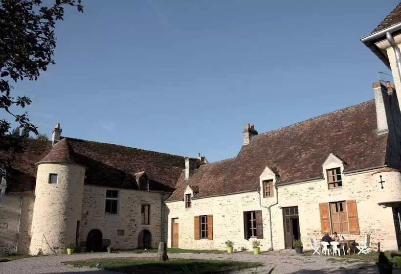 ベッドアンドブレックファースト Ferme Château De Cordey & Spa