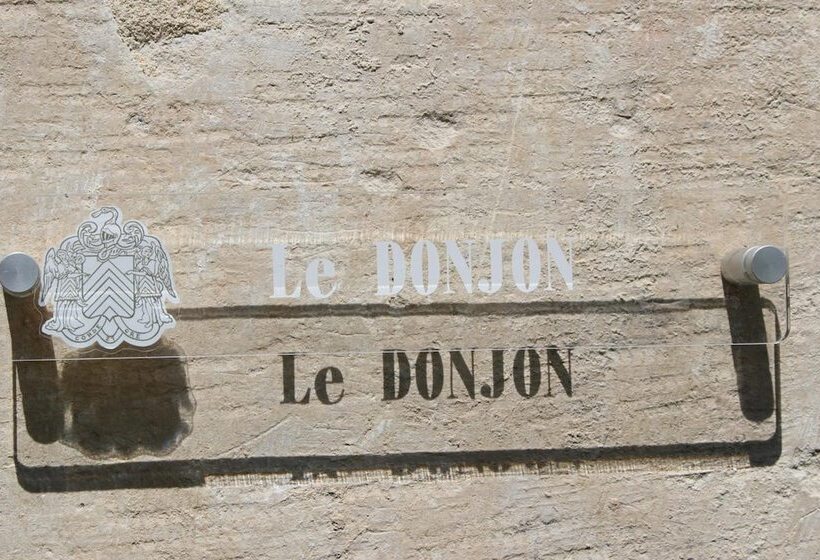 مبيت وإفطار Ferme Château De Cordey & Spa