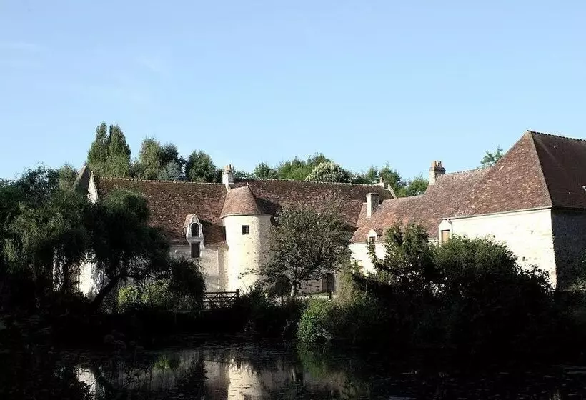 ベッドアンドブレックファースト Ferme Château De Cordey & Spa