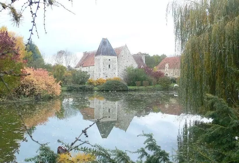 ベッドアンドブレックファースト Ferme Château De Cordey & Spa