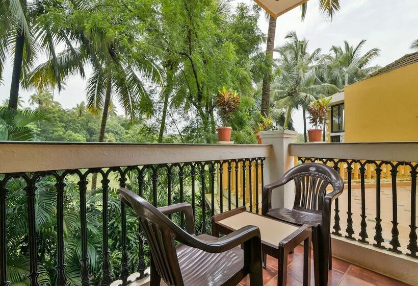 ホテル Alagoa Resort By Oyo Rooms