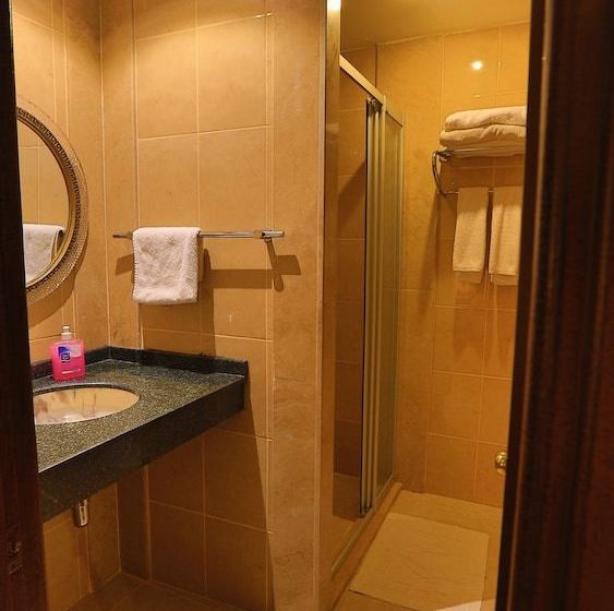 فندق Bogaz Beach