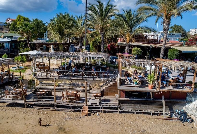 فندق Bogaz Beach