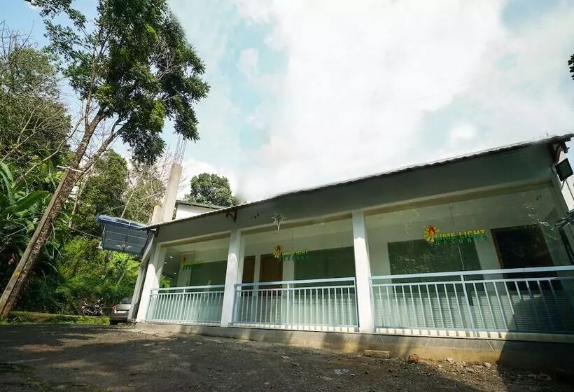 Hotel Lime Light Resort Munnar