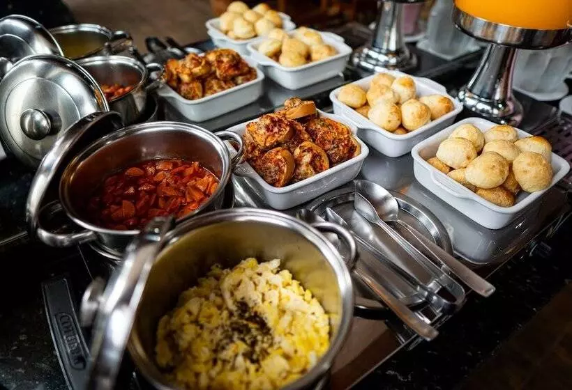 ホテル Nixon Próximo, Rodoviária, Prefeitura E A Matriz Central