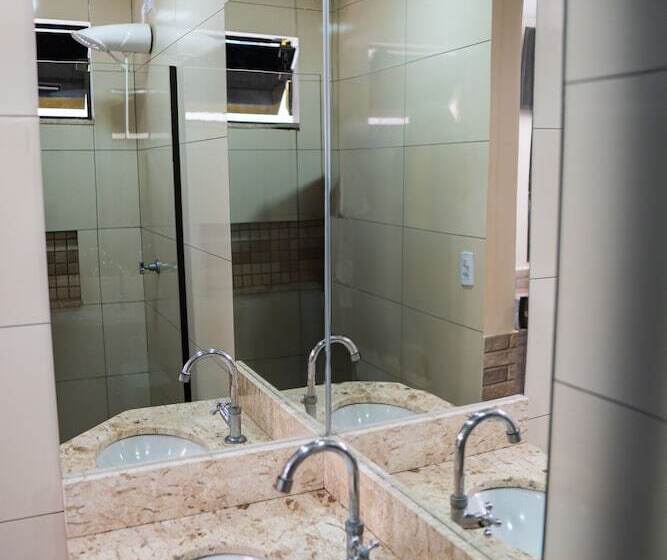 Szálloda Nixon Próximo, Rodoviária, Prefeitura E A Matriz Central