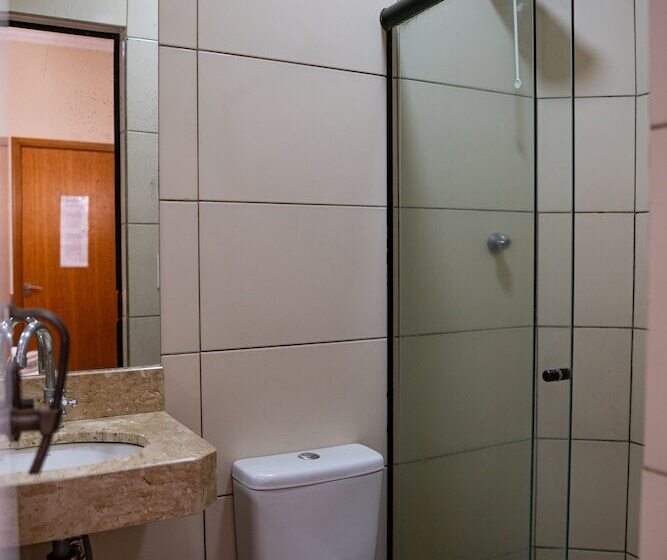 Szálloda Nixon Próximo, Rodoviária, Prefeitura E A Matriz Central